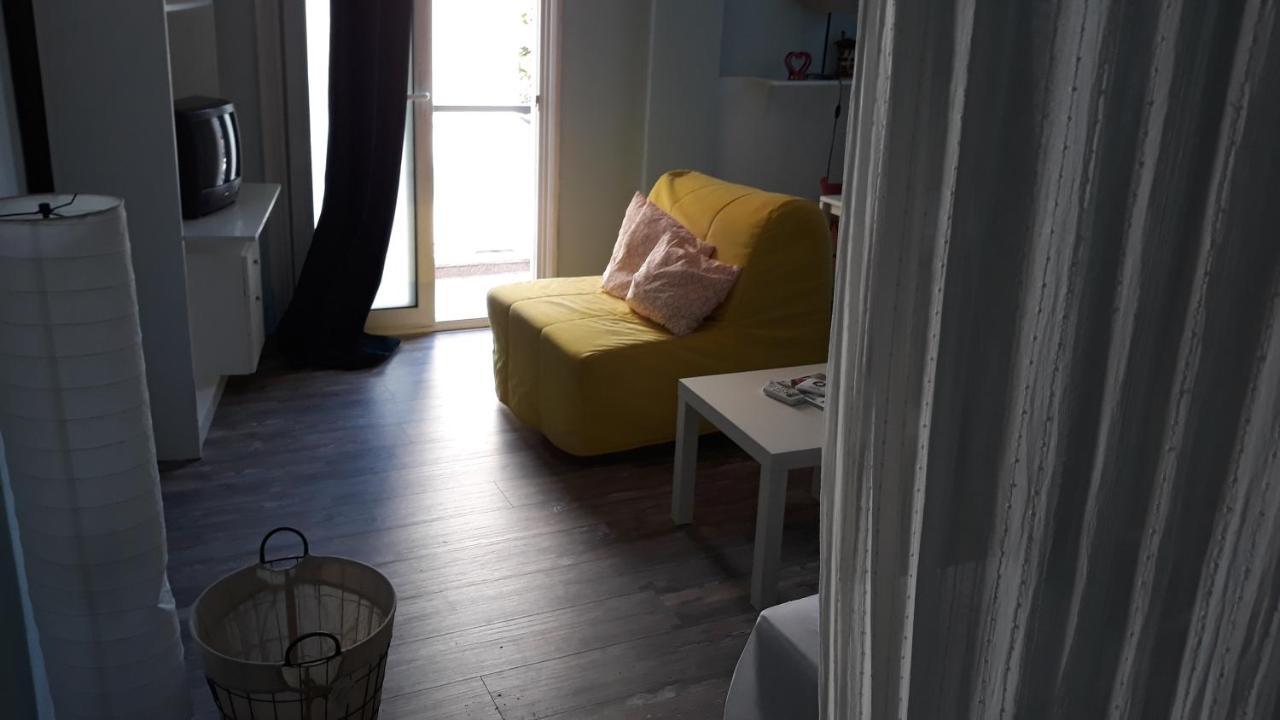 Romantically Allured Studio Next To The Center Θεσσαλονίκη Εξωτερικό φωτογραφία